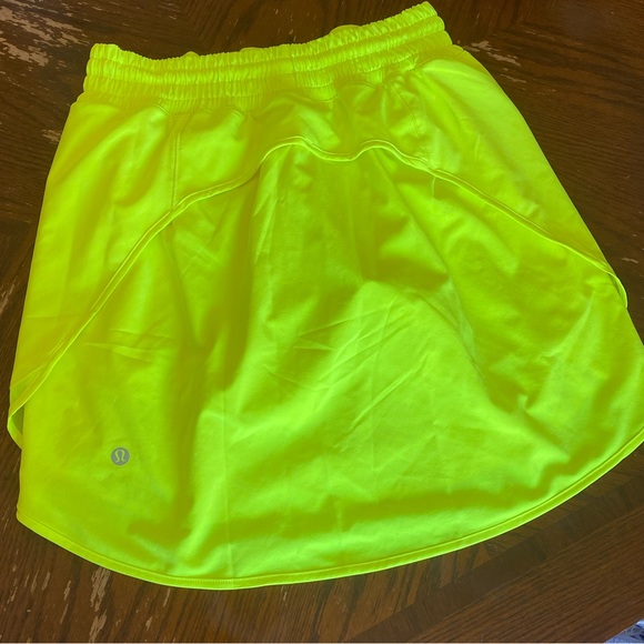 Lululemon Skirt - Picture 2 of 5
